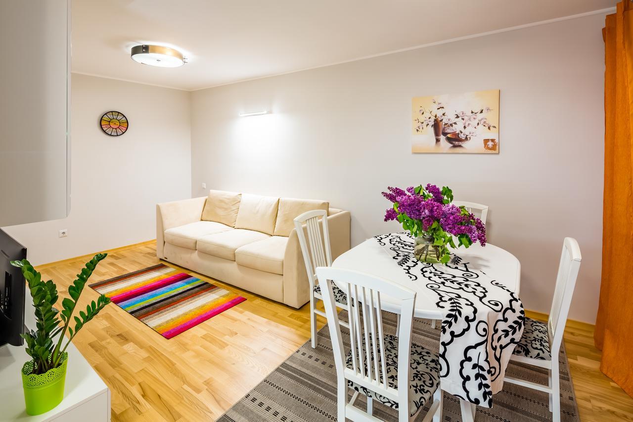Bv Apartments Svobodu Avenue Lviv Luaran gambar
